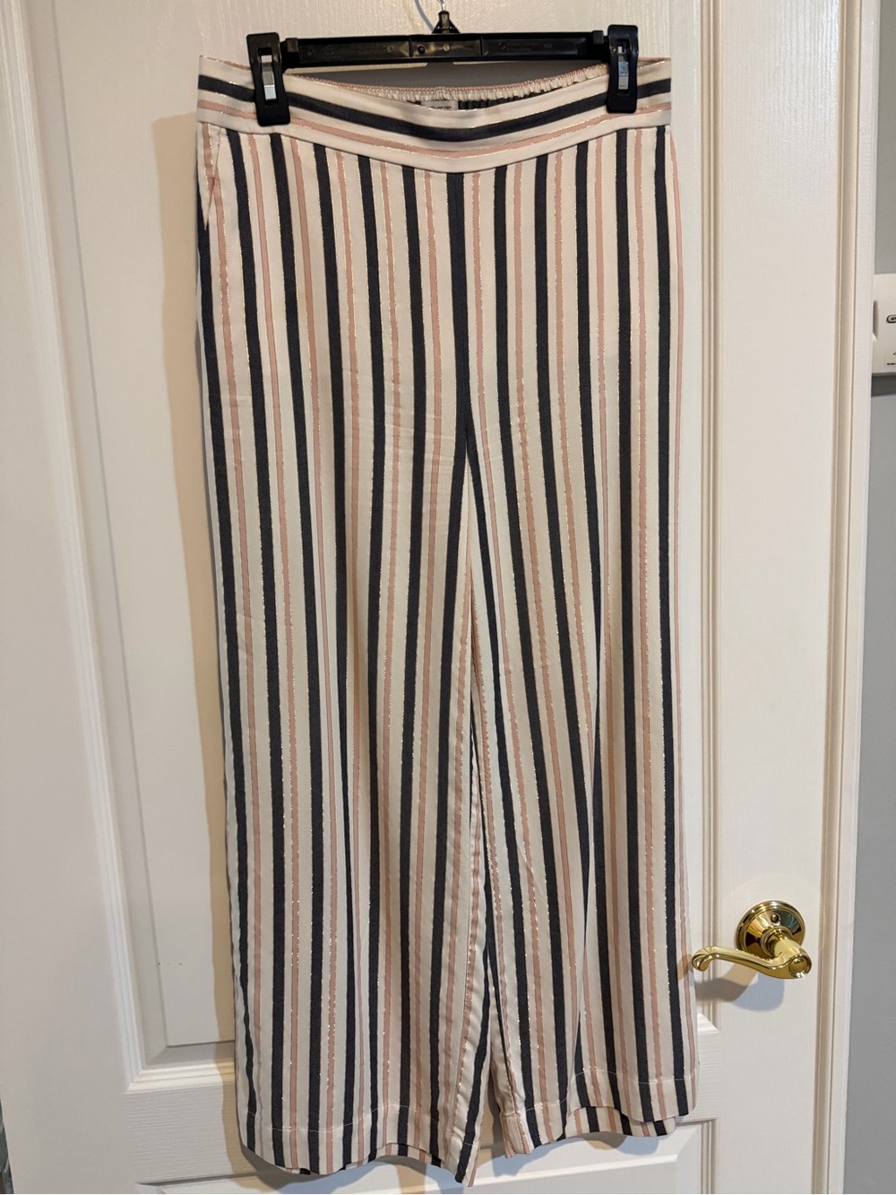 Loft pink, charcoal and gold Striped Wide-Leg flowy crop Pants - small
